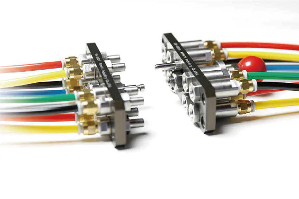 「出展製品」マルチカプラー(MECT2023)