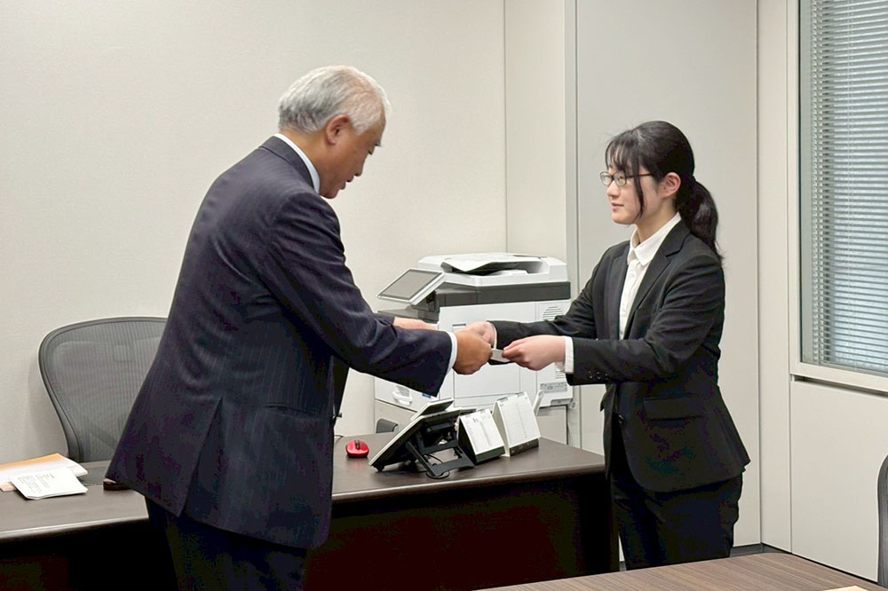 辞令授与の様子