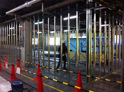 省エネ_局所空調間仕切り工事