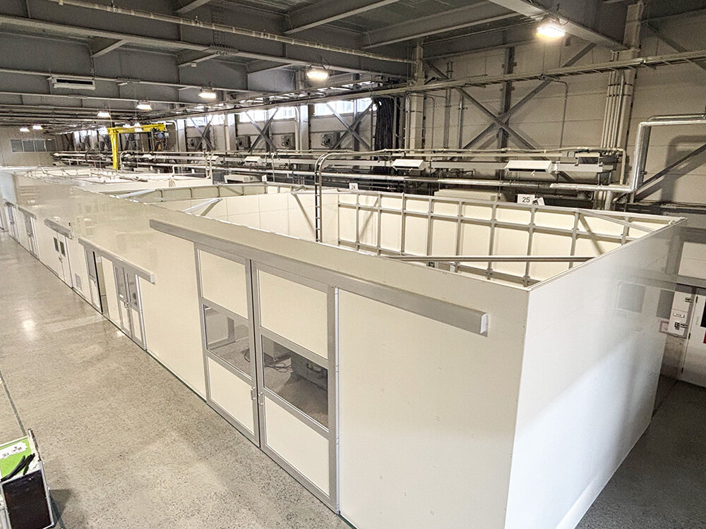  天井上から見る施工写真