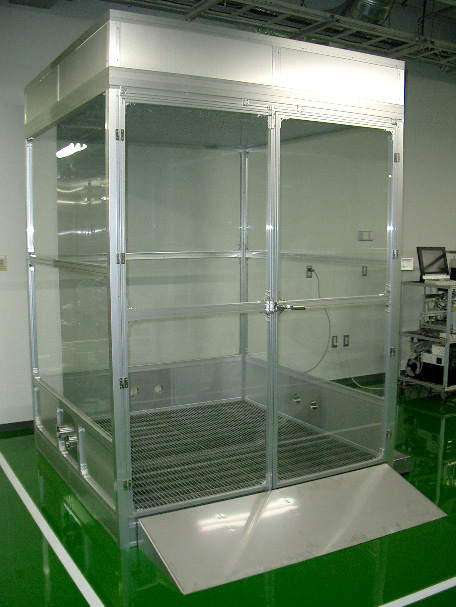 医薬・製薬・化粧品製造工場のクリーンブース