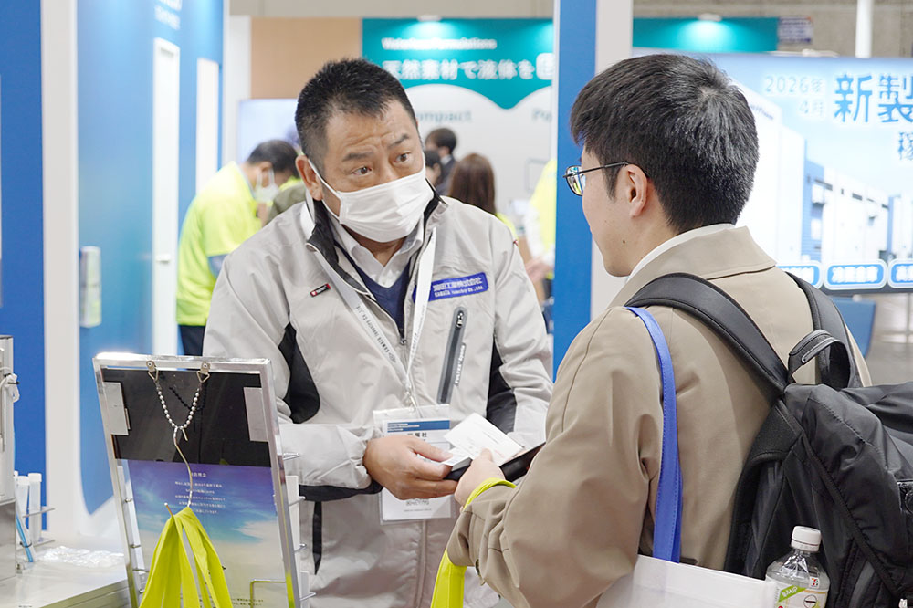 第11回 インターフェックスWeek 大阪商談の様子