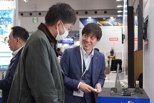 第10回 ロボデックス商談の様子