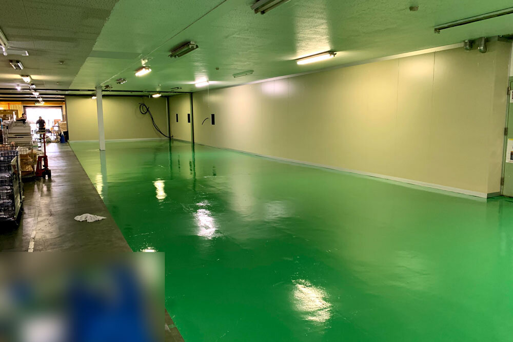 断熱（不燃）クリーンルームパネルによる間仕切り